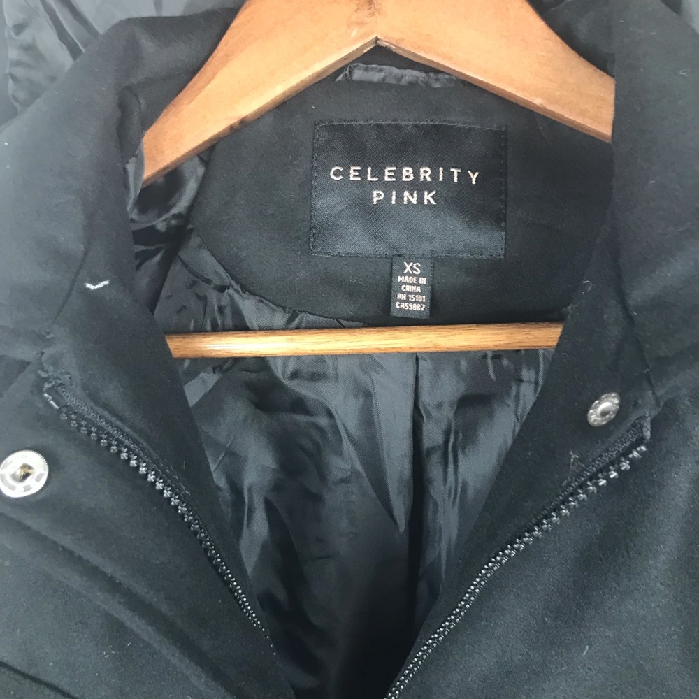 LADIES COAT - Picture 5 of 12